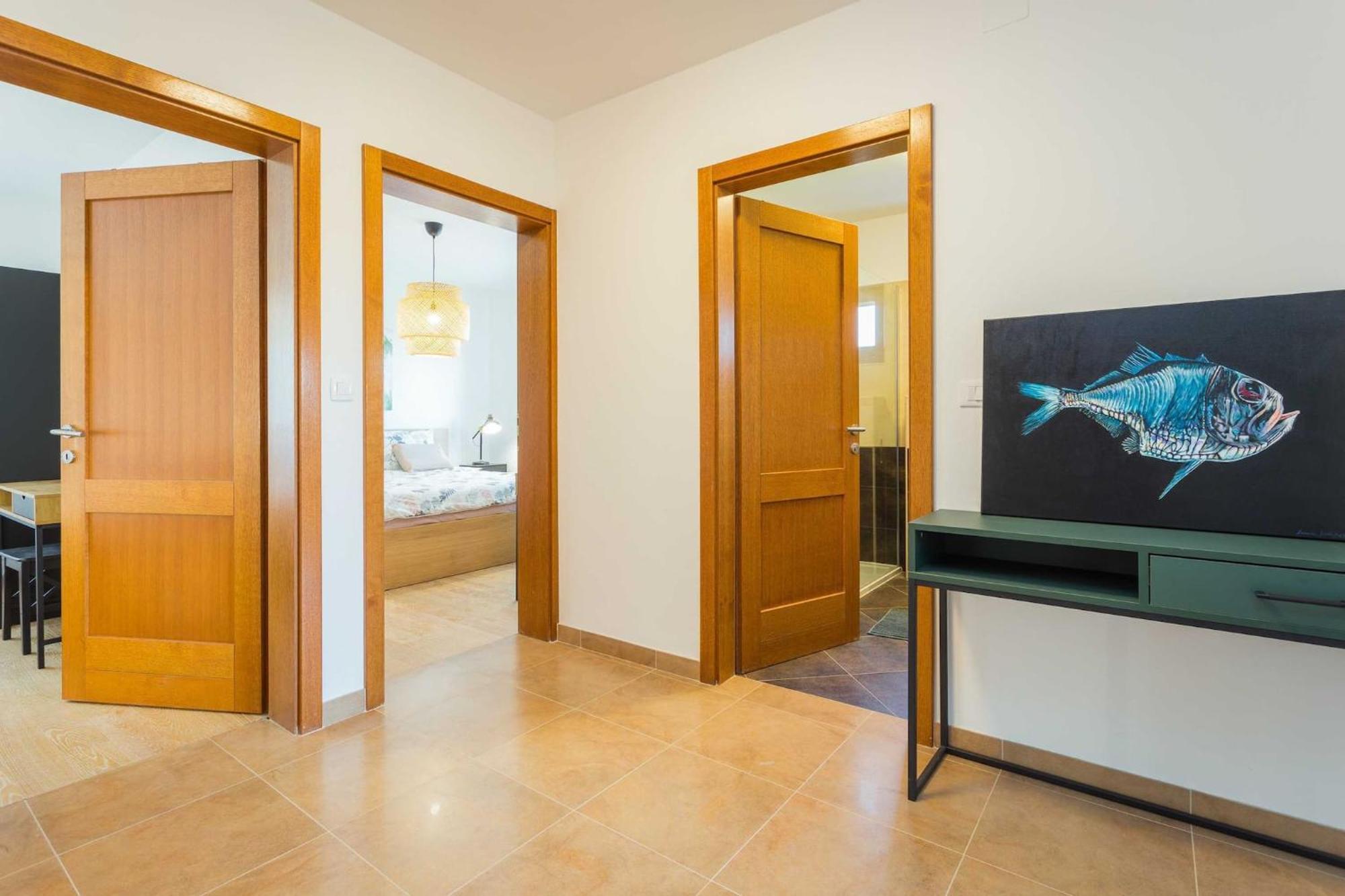 Apartments Cesare With Shared Pool Liznjan Exterior photo